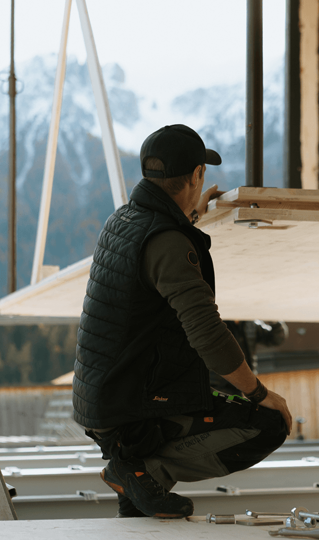 Montage und Wartung